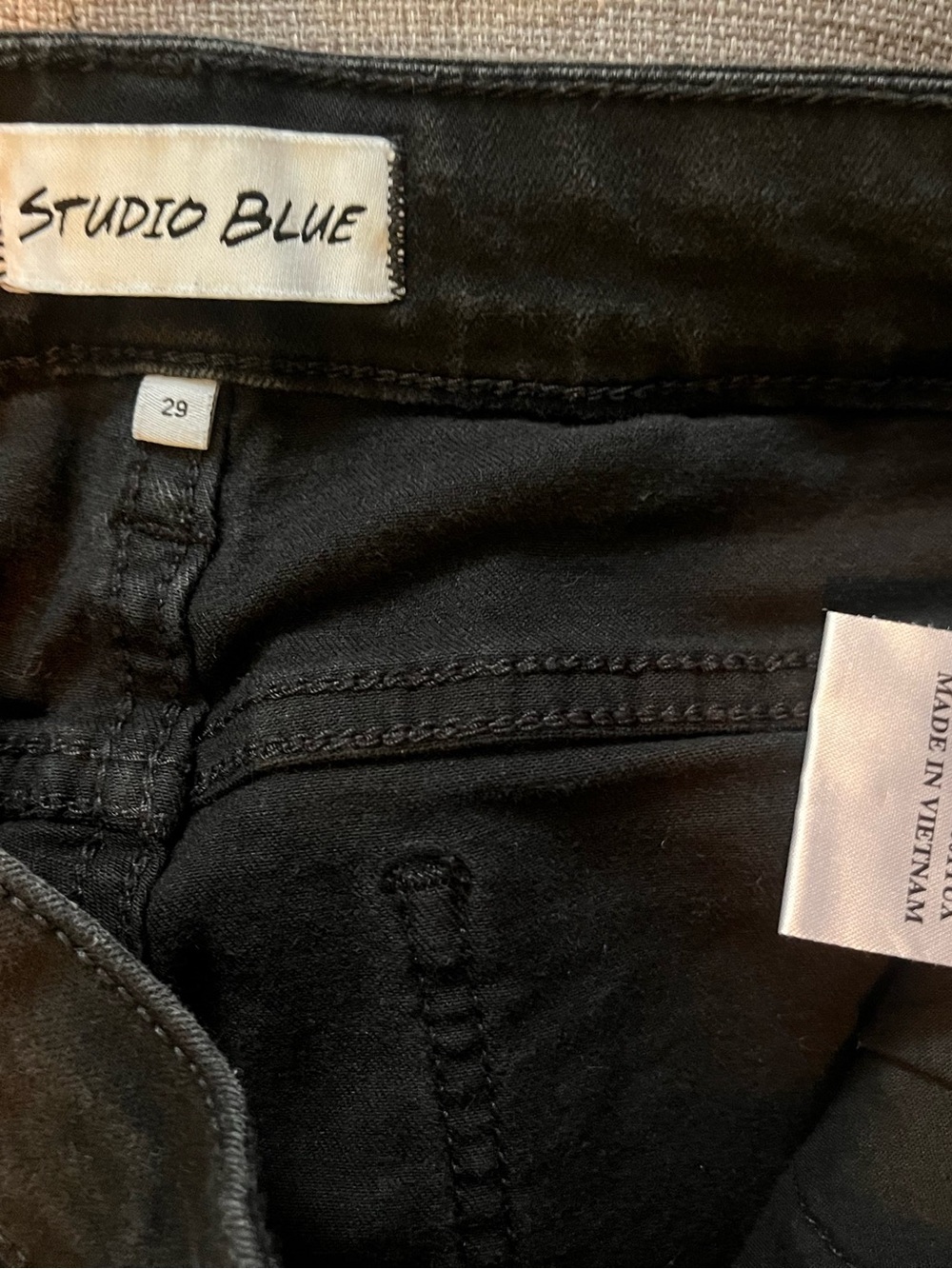 Studio Blue Women's Black Skinny Jeans - Sleek Stretch Fit